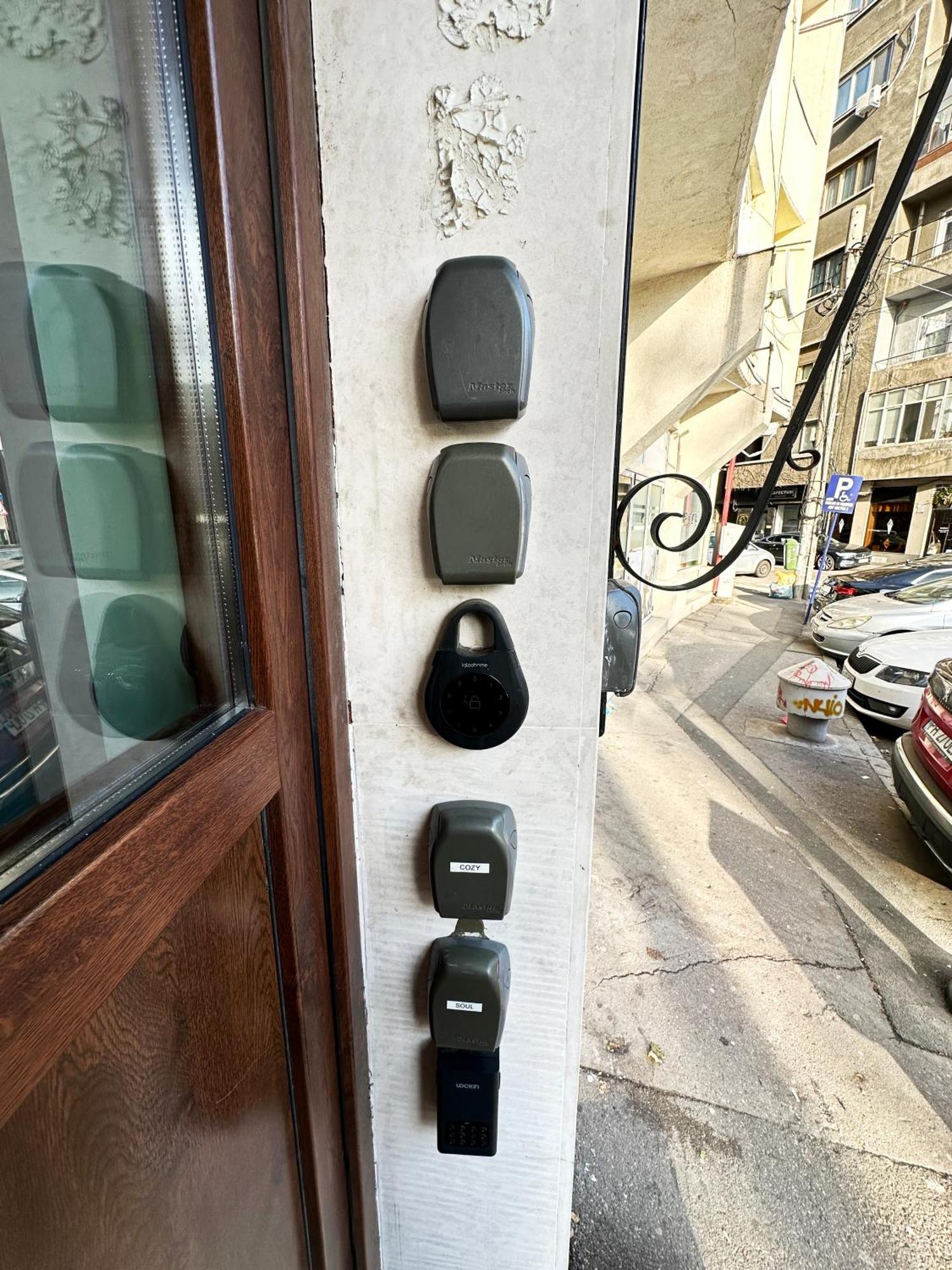 Central Haven Studio Bucureşti Eksteriør bilde