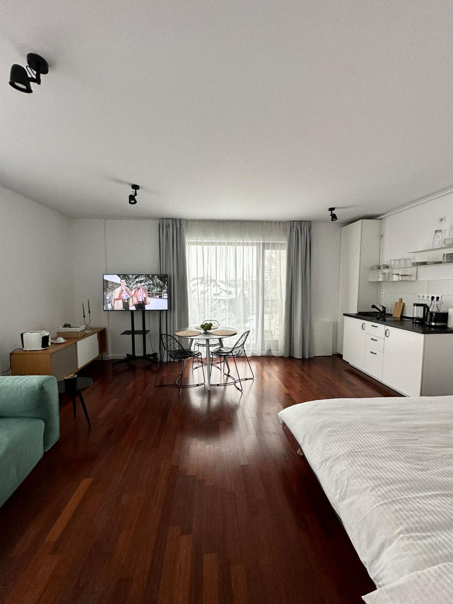 Central Haven Studio Bucureşti Eksteriør bilde